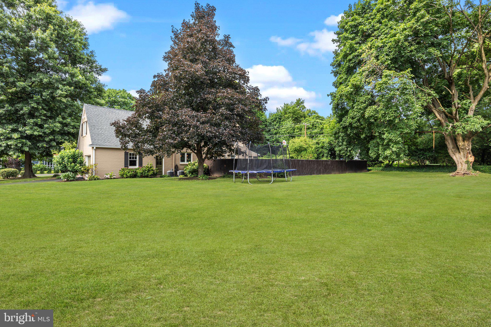 25 Edgewood Road Yardley, PA 19067 - Photo 44 of 46 Gallery Image 44
