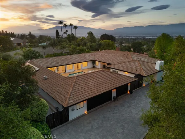 $1,975,000 | 1200 Sunnyside Avenue, Redlands, CA 92373