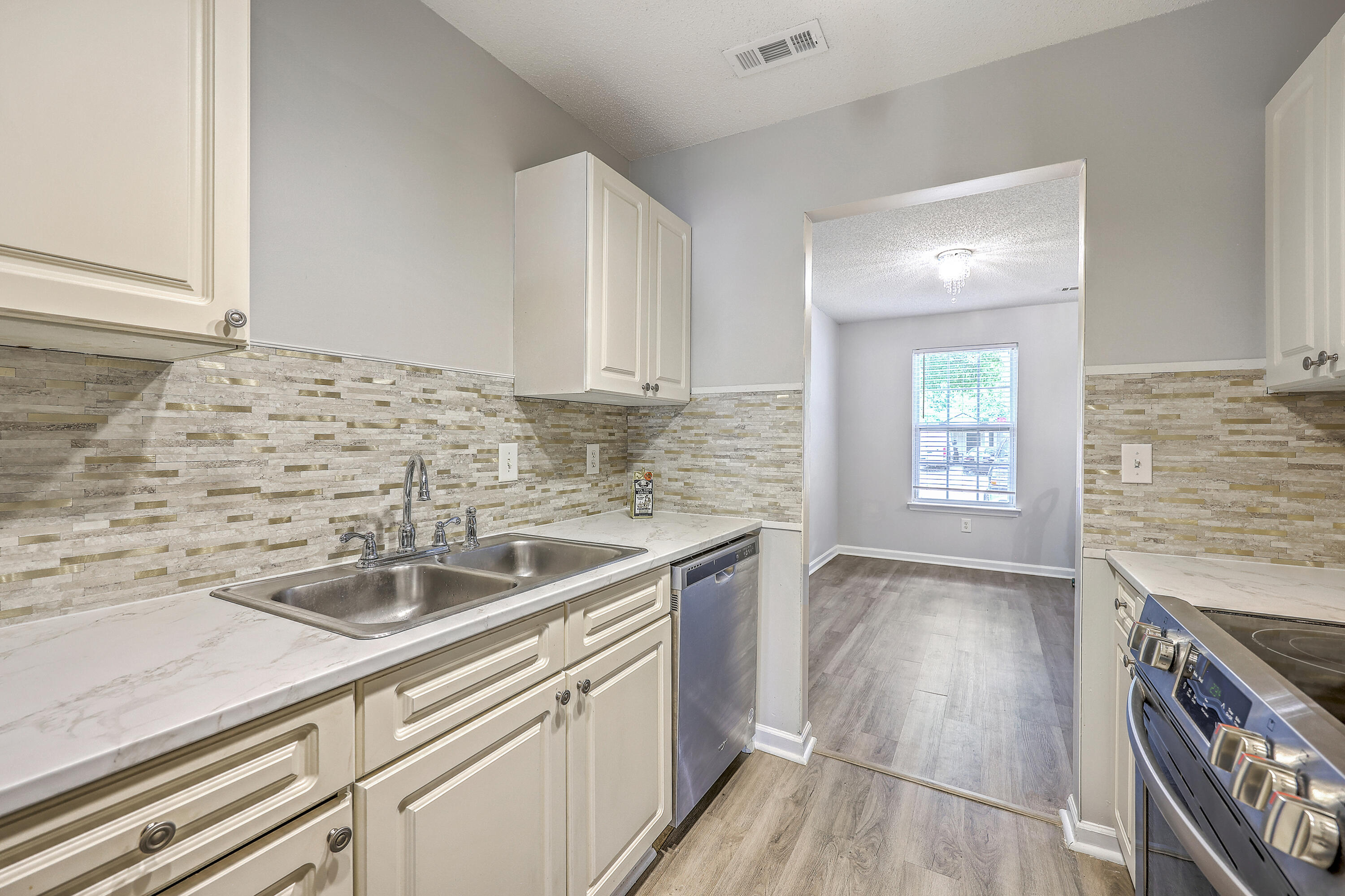 8028 Vermont Road North Charleston, SC 29418 - Photo 13 of 41 ZYN_9683_4_5_6_7_8_9