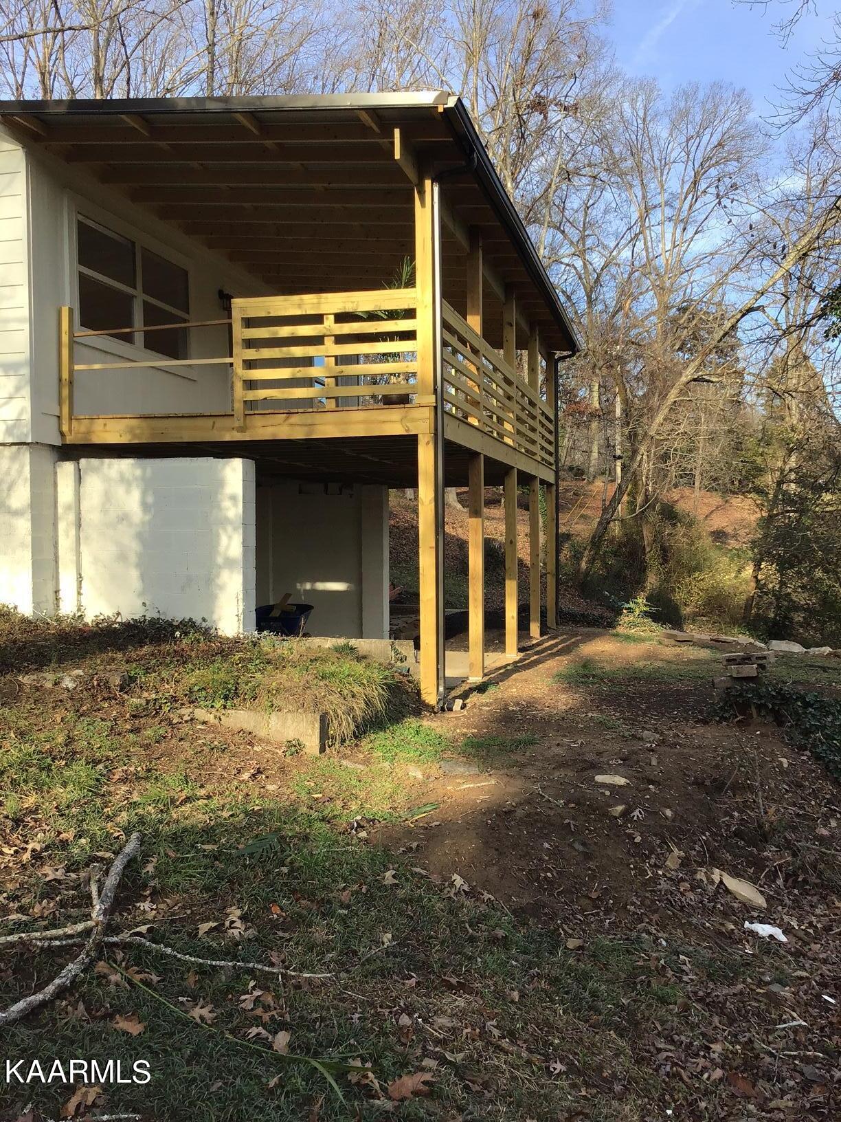 415 Delaware Avenue Oak Ridge, TN 37830 - Photo 17 of 17 IMG_5410