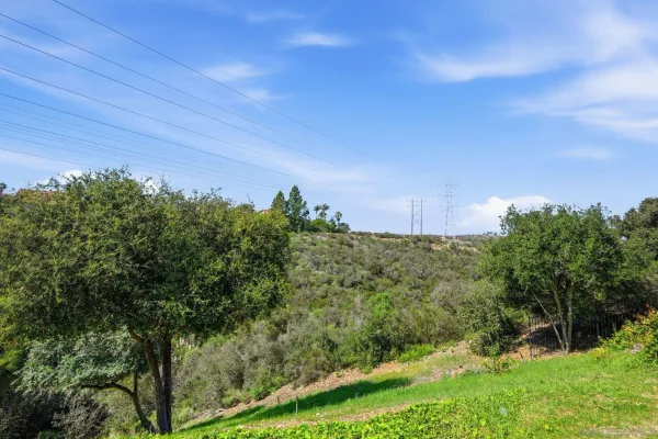 $493,000 | 7330 Calle Cristobal, Unit 87, San Diego, CA 92126