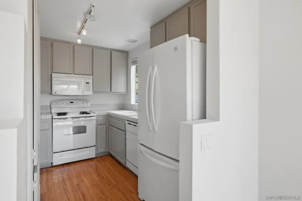 $493,000 | 7330 Calle Cristobal, Unit 87, San Diego, CA 92126