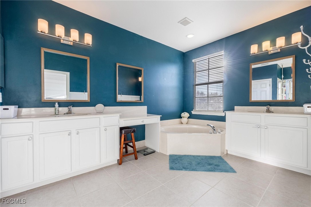 3836 Cherrybrook Loop Fort Myers, FL 33966 - Photo 22 of 39