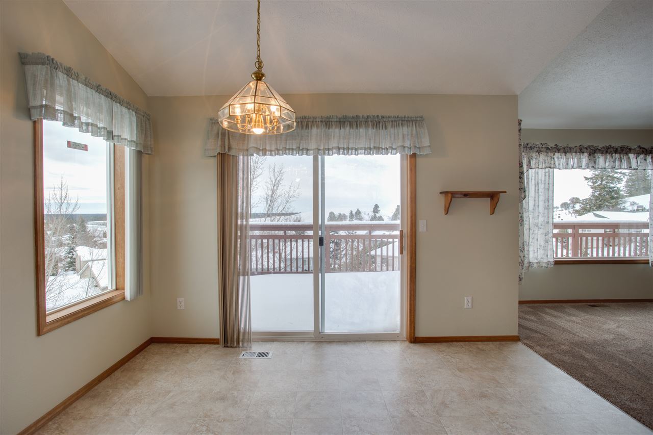 1538 Ridgeview Drive Cheney, WA 99004 - Photo 5 of 20 Gallery Image 5