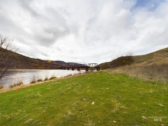 $895,000 | 12 River Juliaetta Id 83535 River, Juliaetta, ID 83535