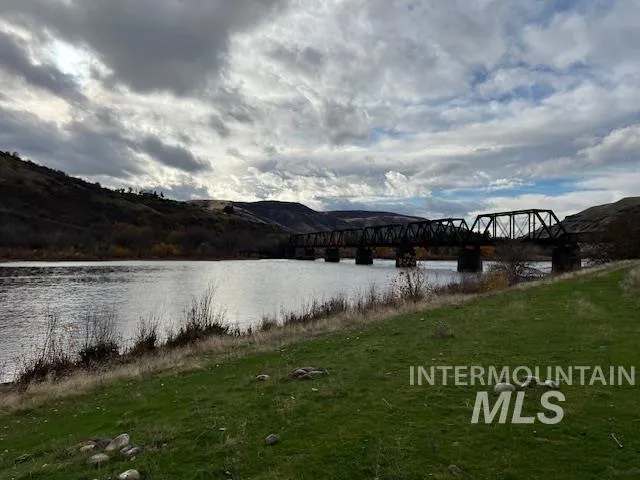 $895,000 | 12 River Juliaetta Id 83535 River, Juliaetta, ID 83535
