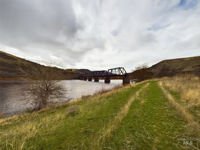 $895,000 | 12 River Juliaetta Id 83535 River, Juliaetta, ID 83535