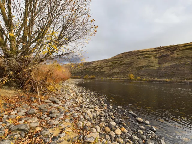 $895,000 | 12 River Juliaetta Id 83535 River, Juliaetta, ID 83535