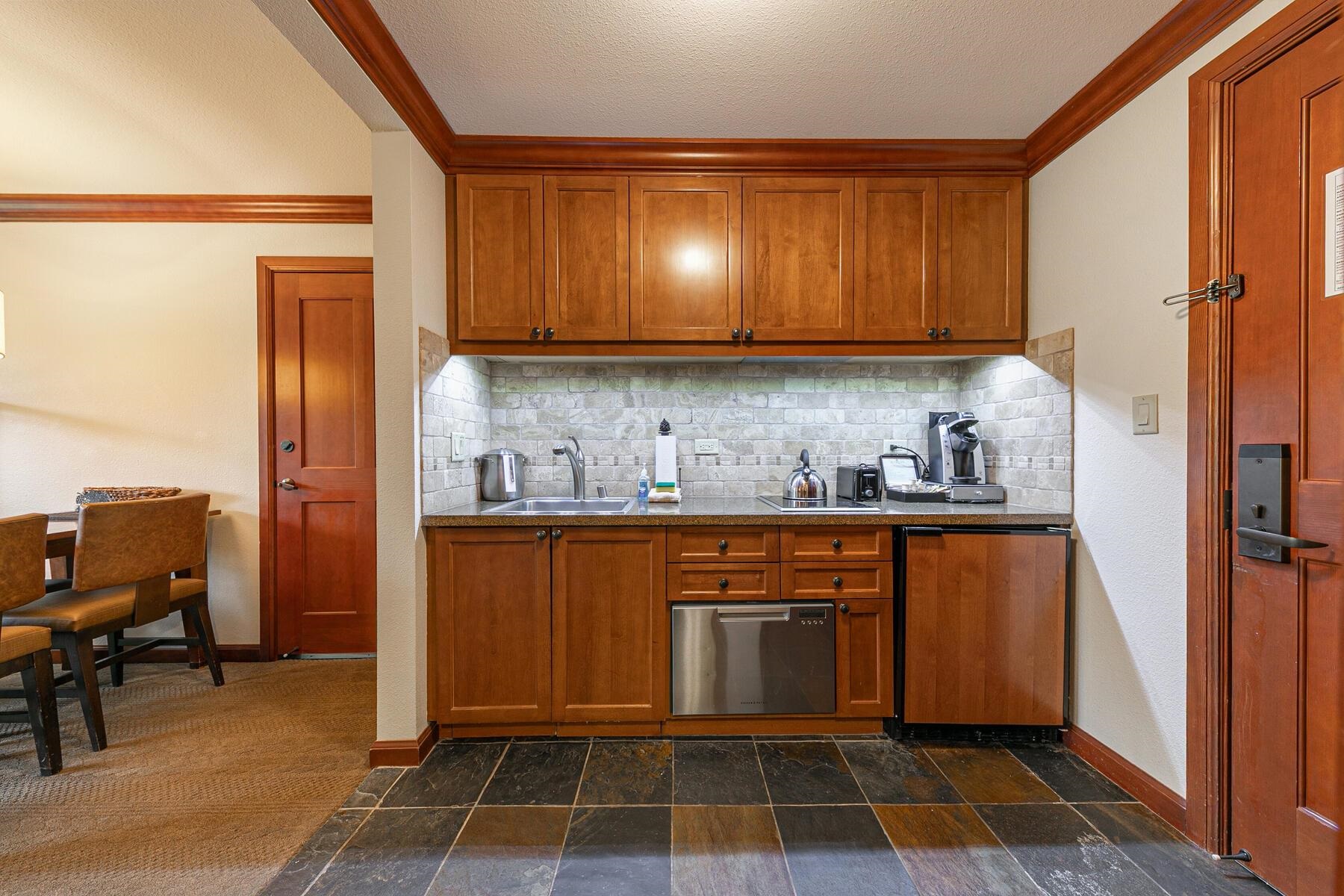 400 Resort Road, Unit 722724 Olympic Valley, CA 96146 - Photo 15 of 28