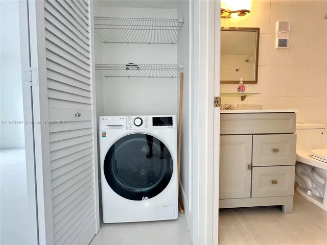 $2,100 | 2530 Southwest 3rd Avenue, Unit 104, Miami, FL 33129