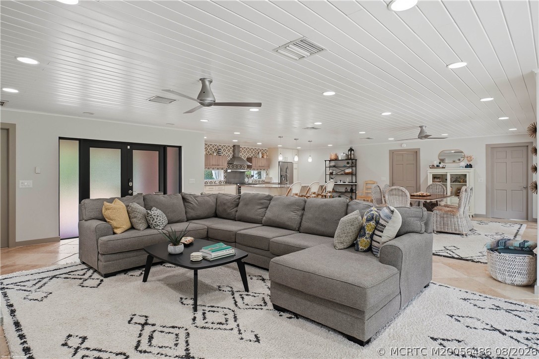 2 Island Road Sewall's Point, FL 34996 - Photo 12 of 54 Gallery Image 12