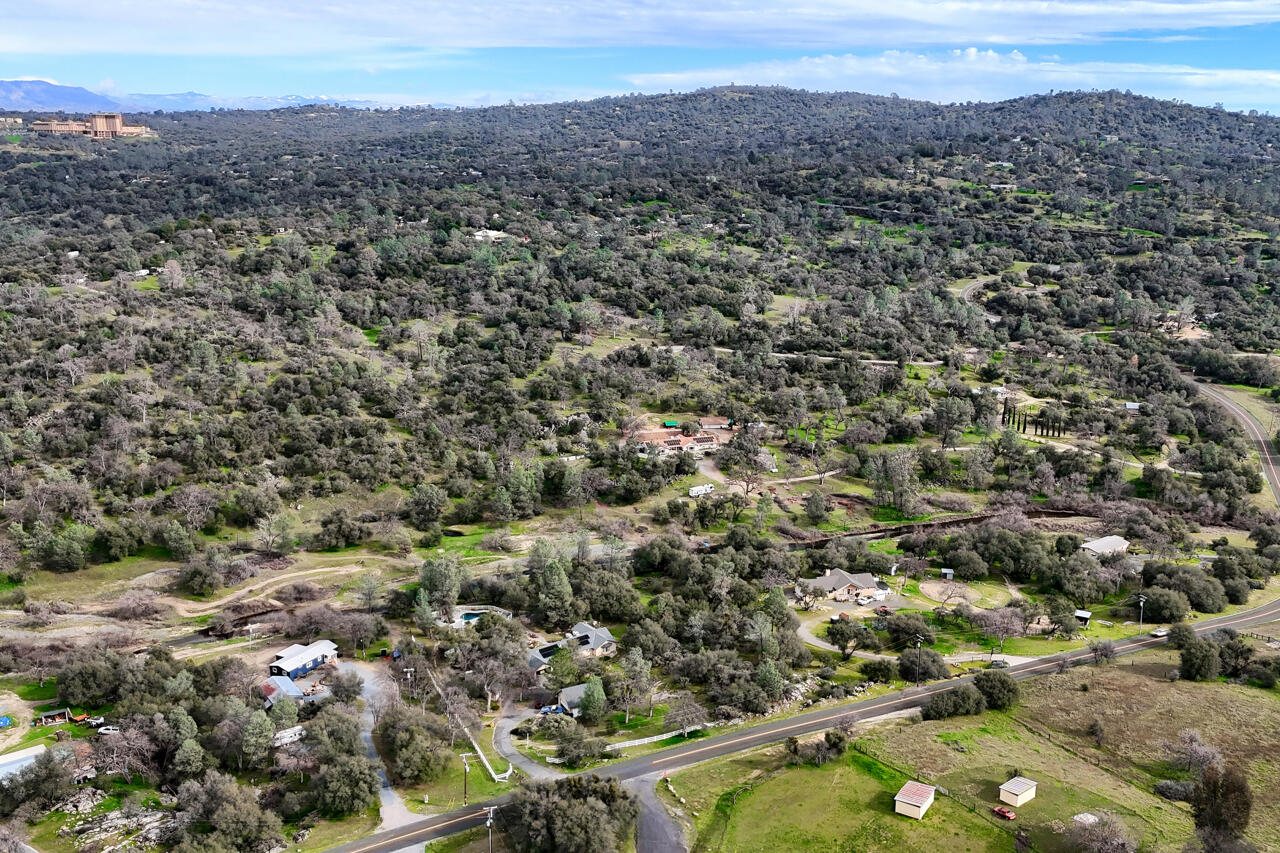 44755 Savage Road Coarsegold, CA 93614 - Photo 68 of 68 68-mountian-views