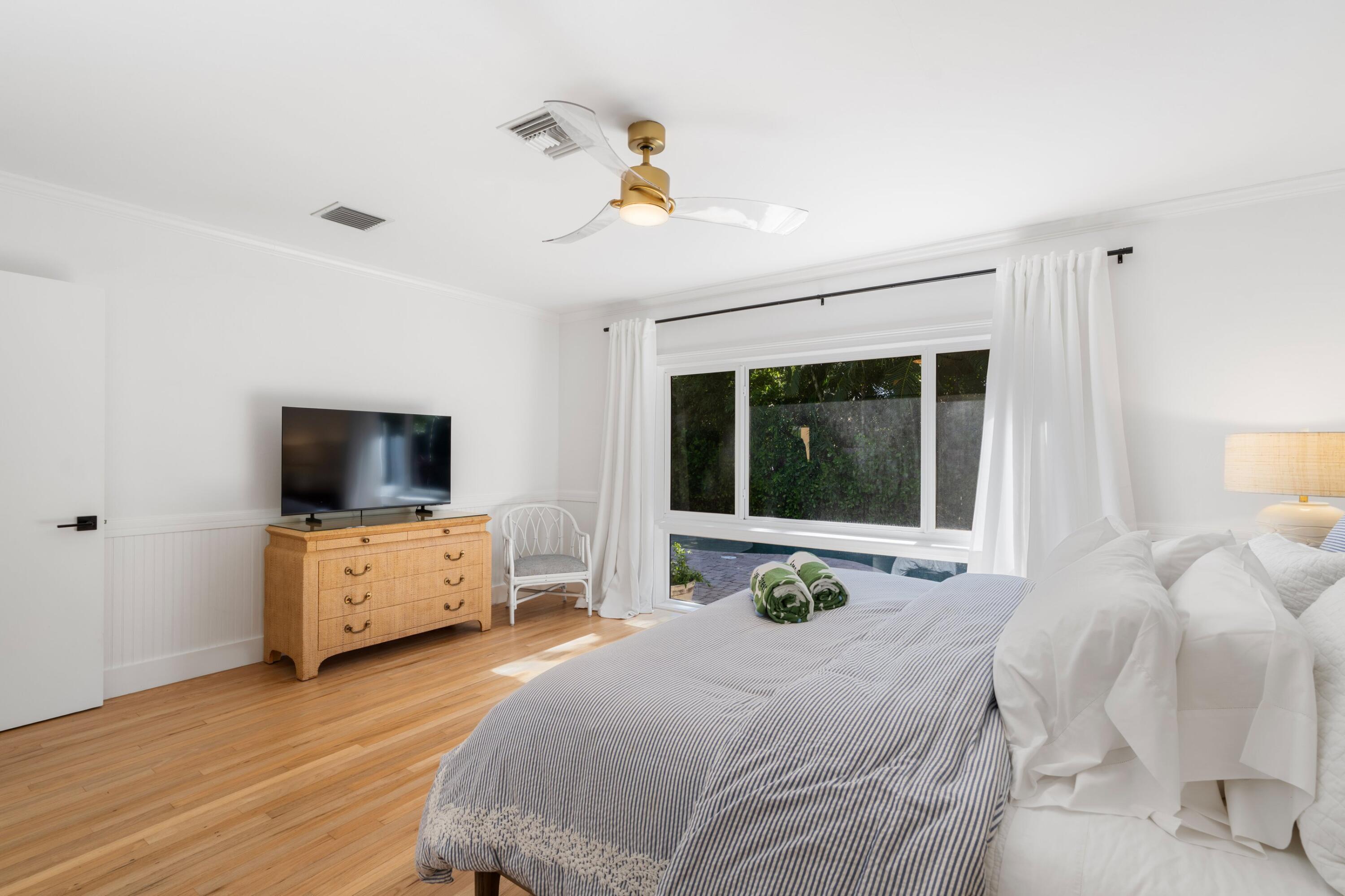 35 Anna Street Ocean Ridge, FL 33435 - Photo 16 of 75 Bedroom 1