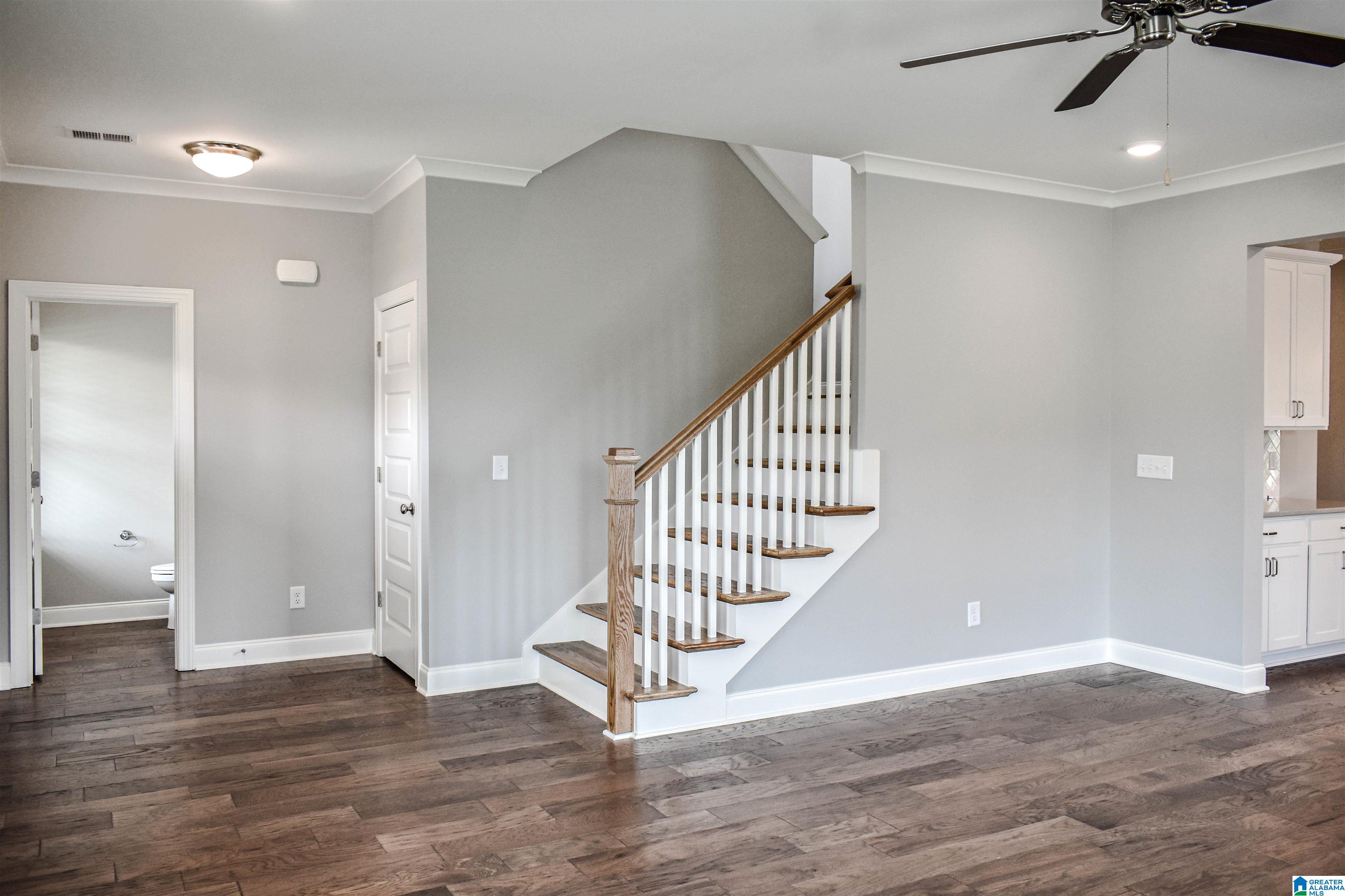 1174 Camellia Ridge Drive Pelham, AL 35124 - Photo 5 of 73