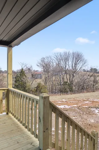 $319,900 | 340 Hawkins Road, Westmoreland, TN 37186