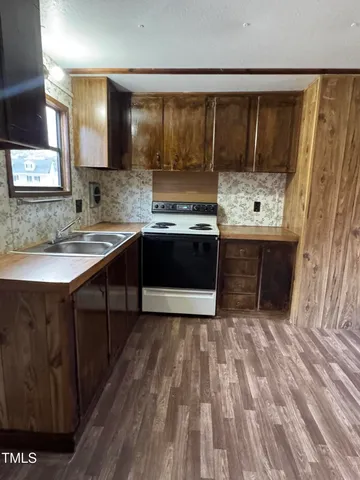 $629,900 | 401 Bianka Avenue, Windsor, NC 27983