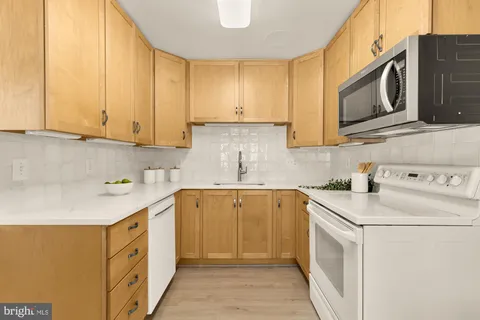 $525,000 | 118 White Birch Court, Greenbelt, MD 20770