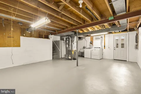 $525,000 | 118 White Birch Court, Greenbelt, MD 20770