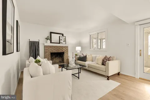 $525,000 | 118 White Birch Court, Greenbelt, MD 20770