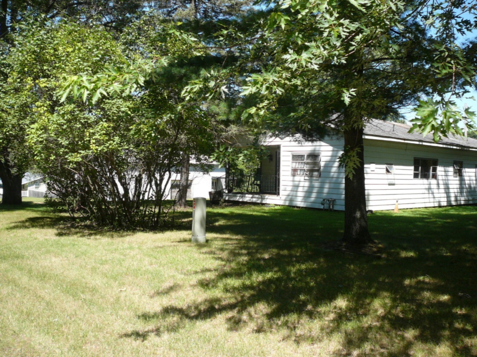 22892 Airline Road Sturgis, MI 49091 - Photo 3 of 15 P1200540