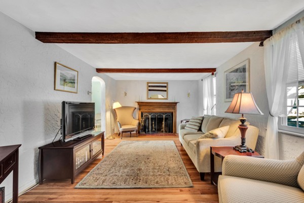 25 Mayflower Road Arlington, MA 02478 - Photo 2 of 21 Gallery Image 2
