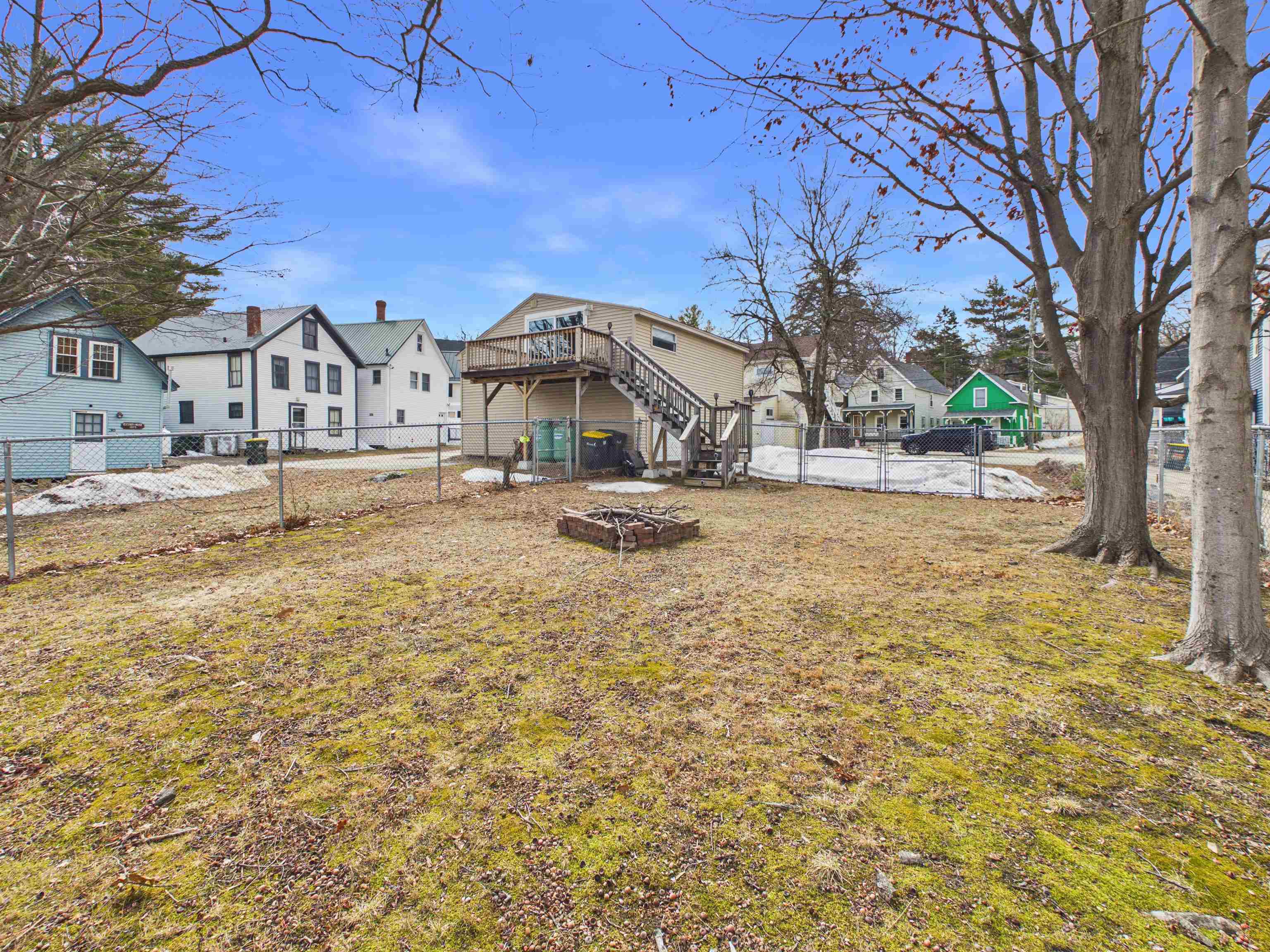 7 Morris Avenue Laconia, NH 03246 - Photo 13 of 37