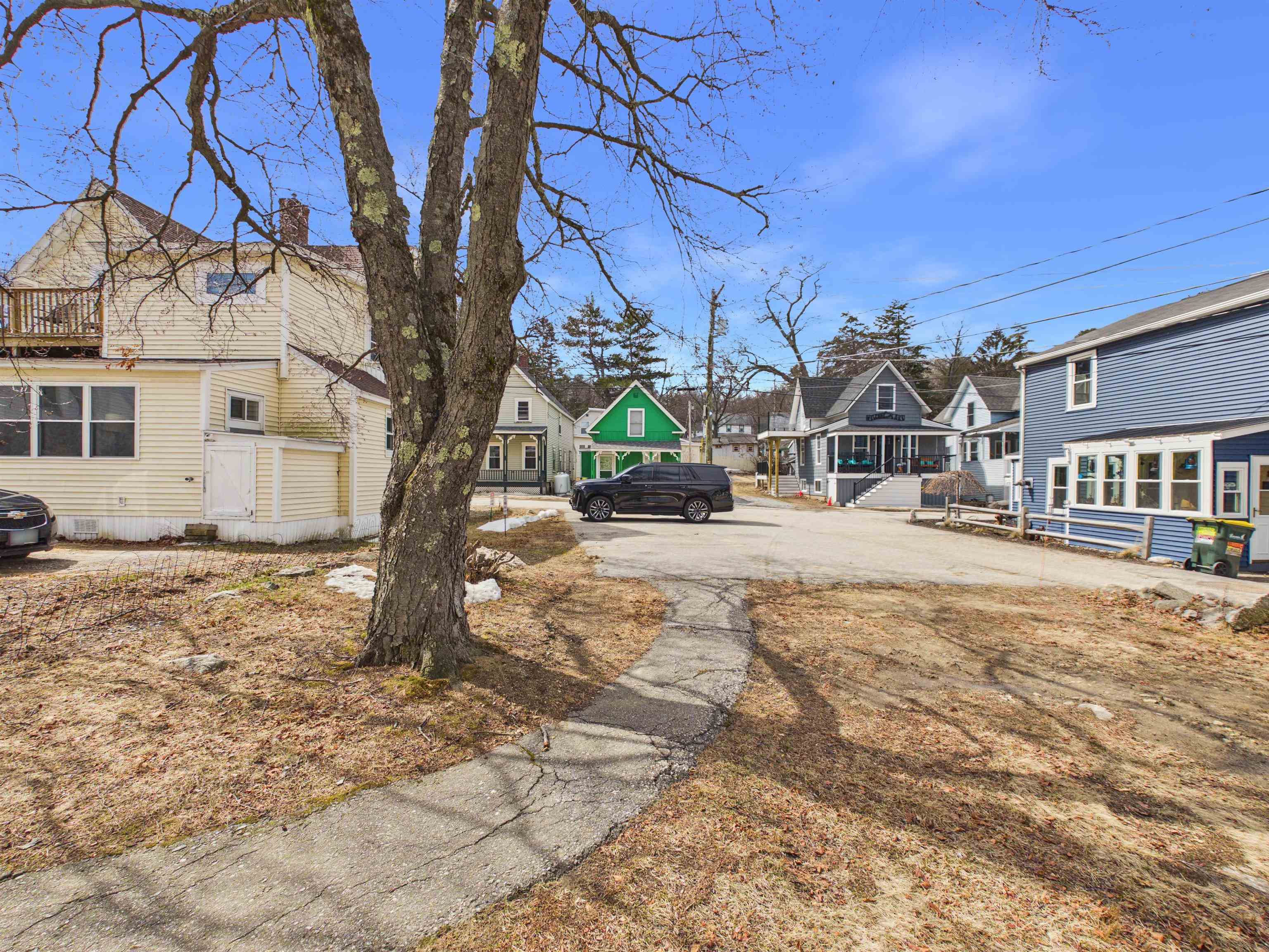 7 Morris Avenue Laconia, NH 03246 - Photo 9 of 37