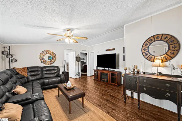 $389,900 | 372 Mystic Hollow, Waterloo, SC 29384