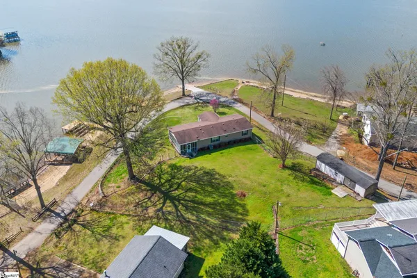 $389,900 | 372 Mystic Hollow, Waterloo, SC 29384