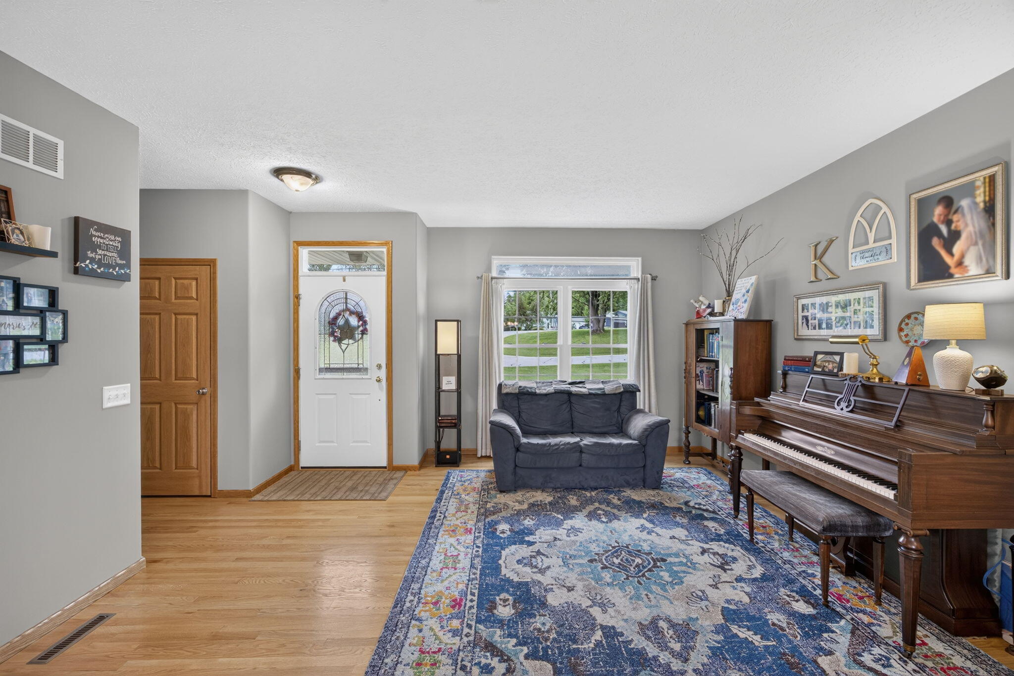 20777 Walnut Drive Reed City, MI 49677 - Photo 5 of 63 19-web-or-mls-3Y2A4830-Edit