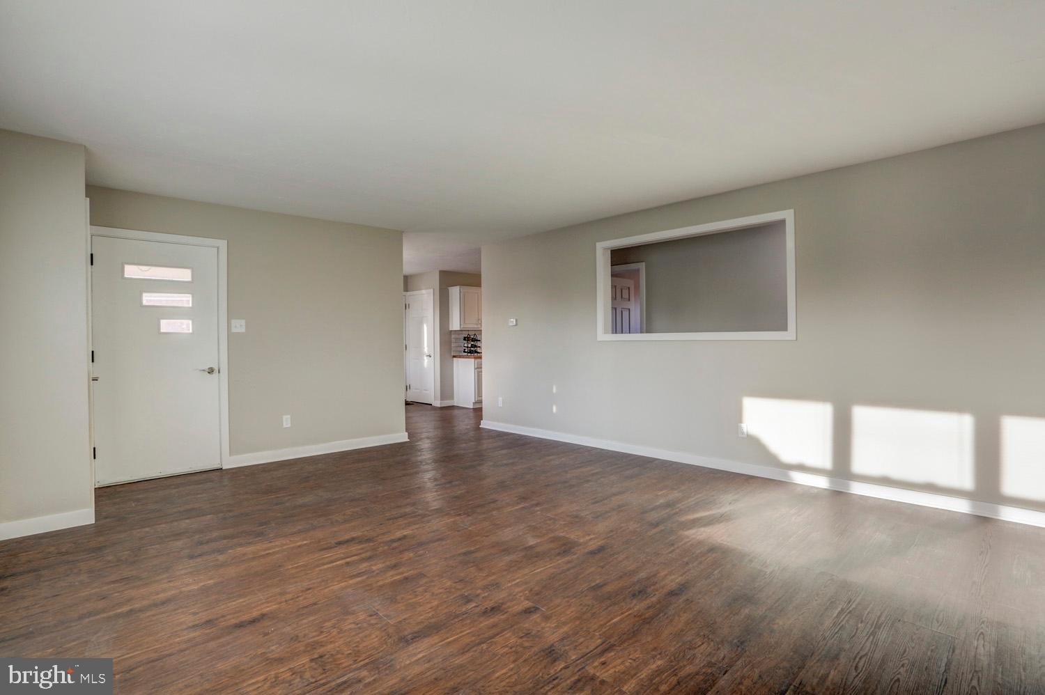 20 East Swartzville Road Denver, PA 17517 - Photo 17 of 43 Living Room