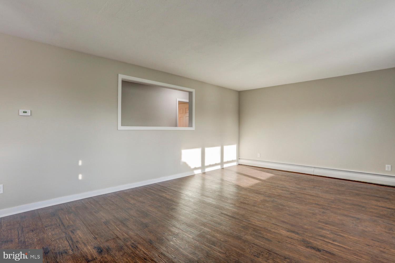 20 East Swartzville Road Denver, PA 17517 - Photo 18 of 43 Living Room