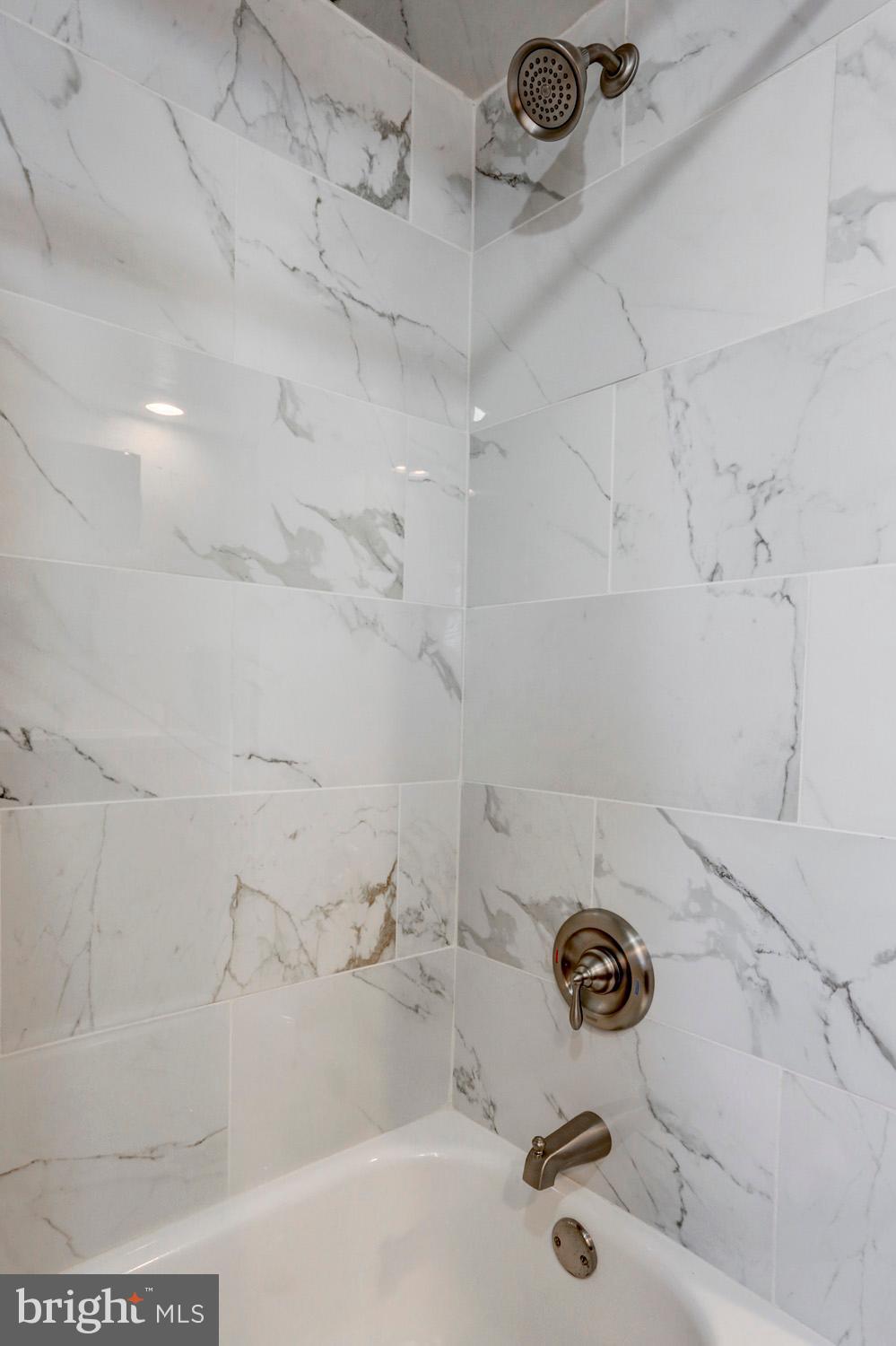 20 East Swartzville Road Denver, PA 17517 - Photo 22 of 43 Tile Surround
