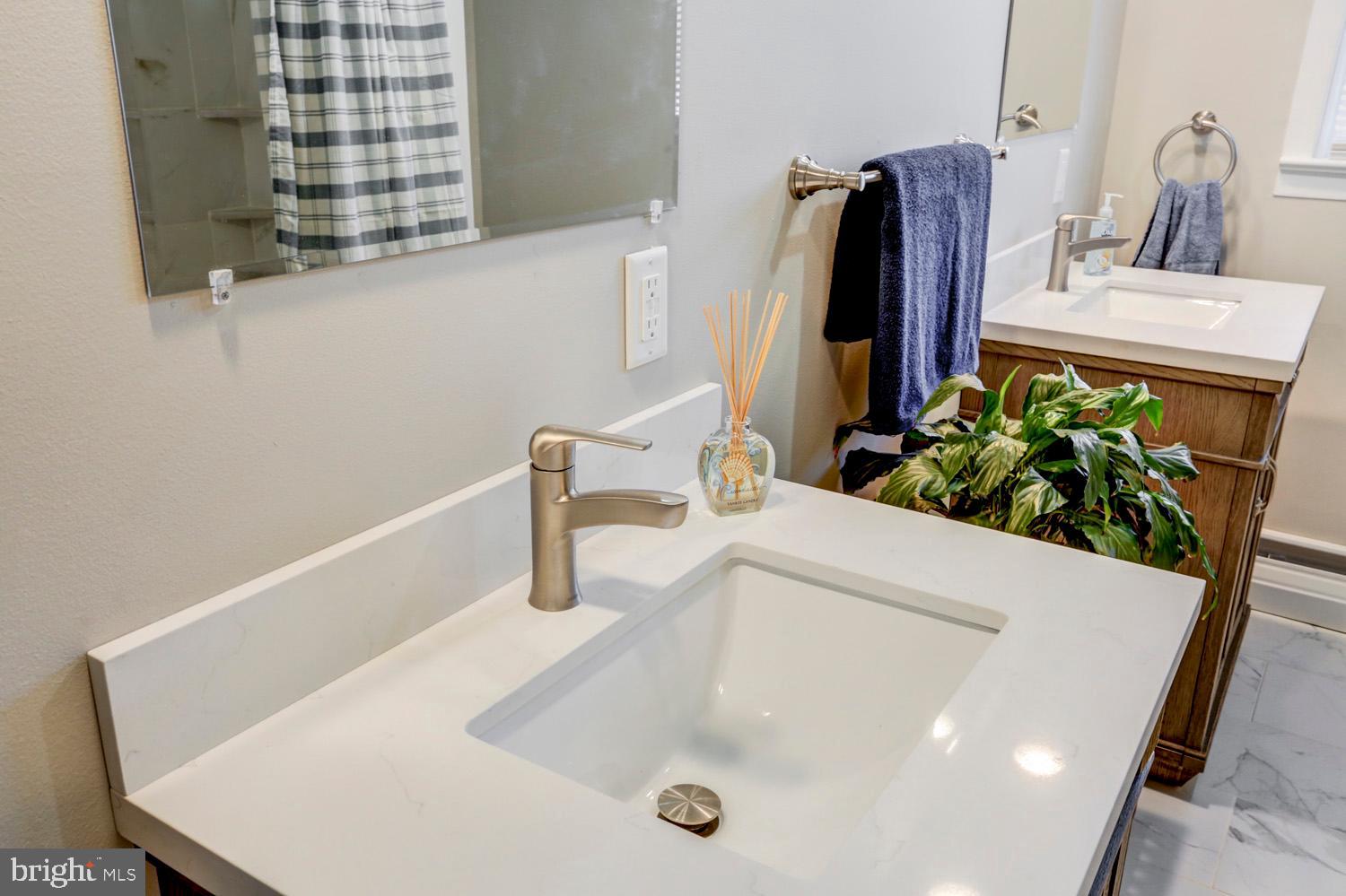 20 East Swartzville Road Denver, PA 17517 - Photo 23 of 43 New Vanities