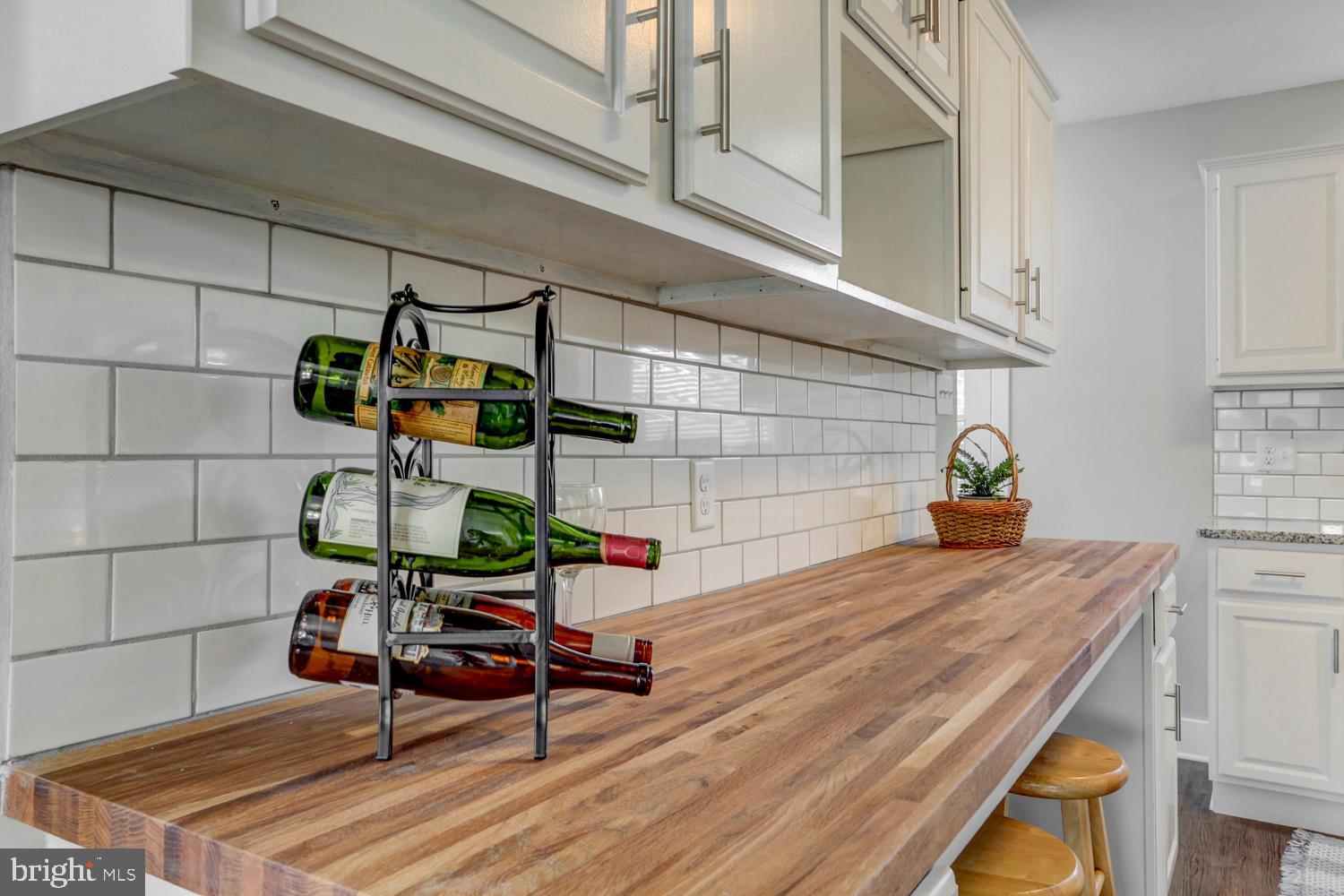 20 East Swartzville Road Denver, PA 17517 - Photo 4 of 43 Butcher Block Breakfast Bar
