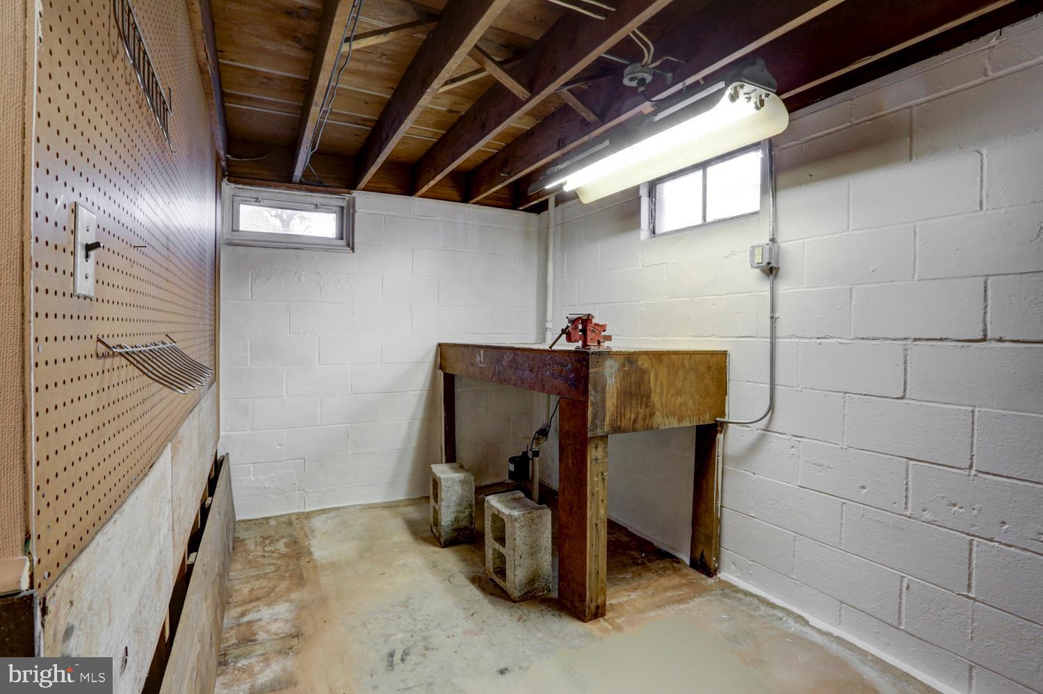20 East Swartzville Road Denver, PA 17517 - Photo 37 of 43 Workshop