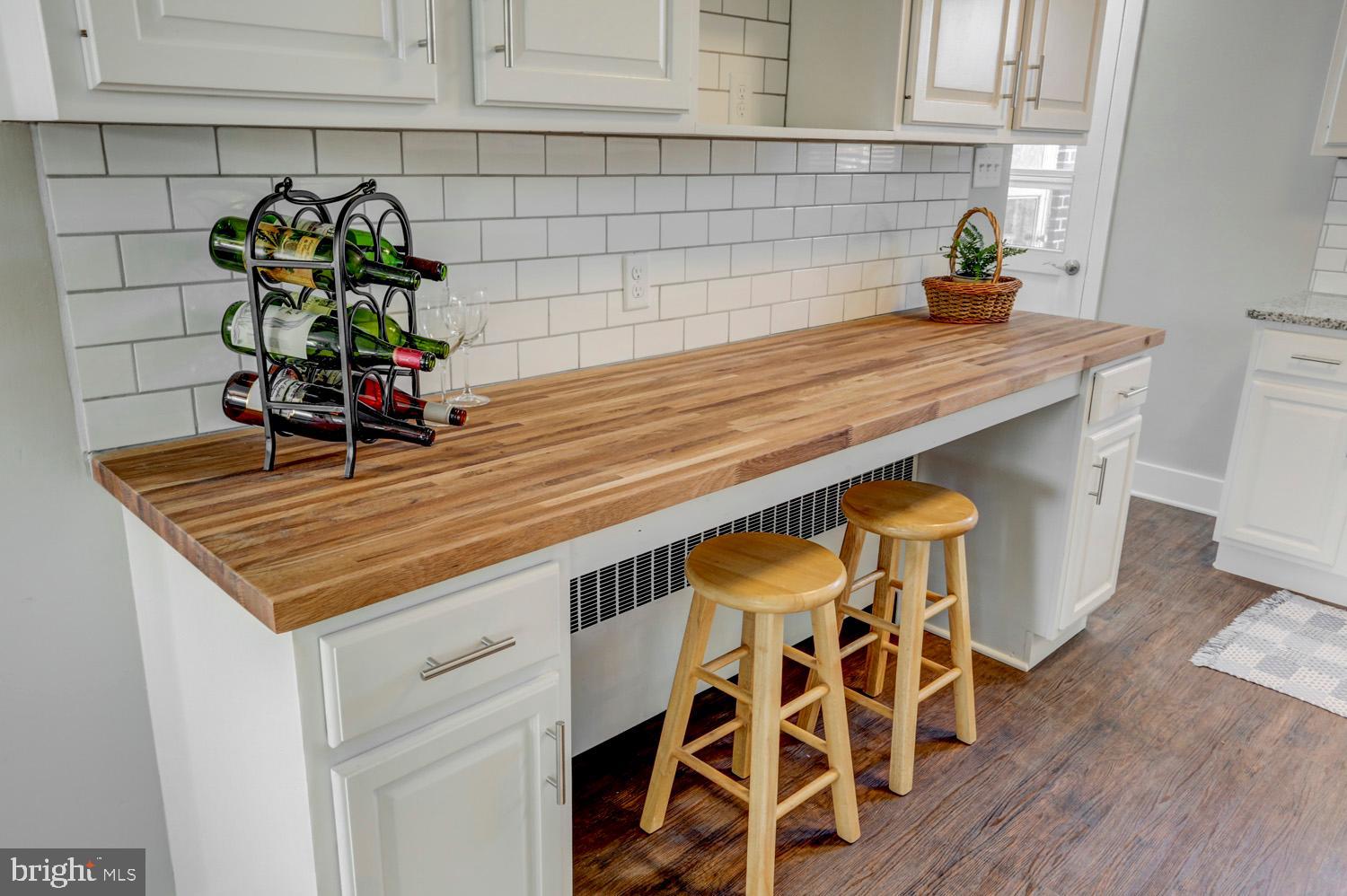 20 East Swartzville Road Denver, PA 17517 - Photo 5 of 43 Kitchen