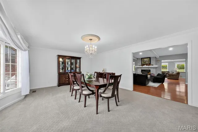 $825,000 | 9 Kirken Knoll Drive, Town and Country, MO 63131