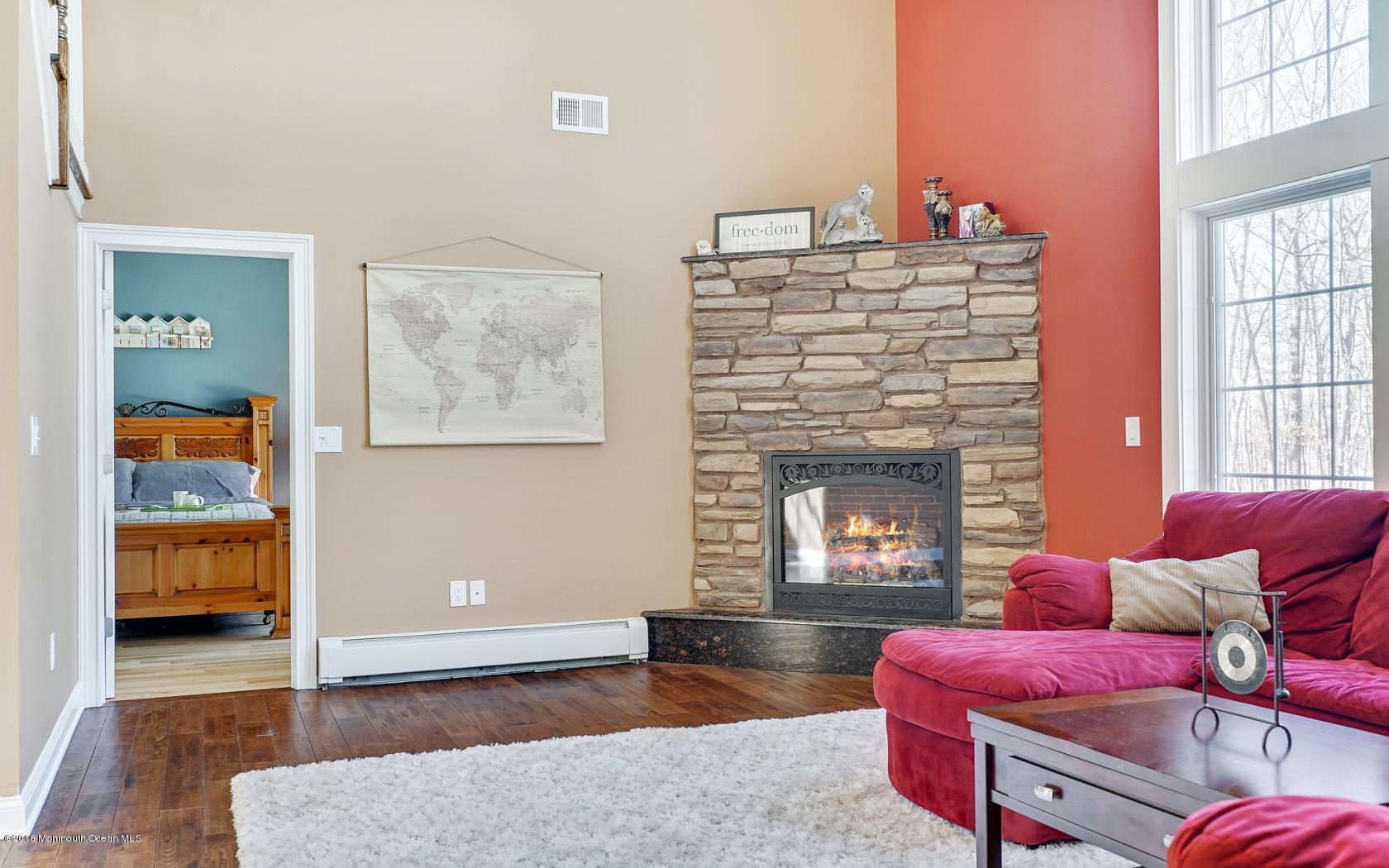 2597 Allenwood Lakewood Road Howell, NJ 07731 - Photo 50 of 90 35-photo-web-1680x1050-218023