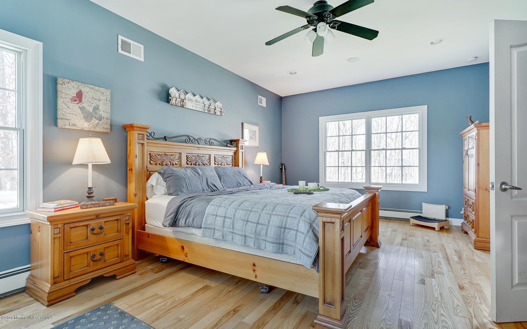 2597 Allenwood Lakewood Road Howell, NJ 07731 - Photo 56 of 90 41-photo-web-1680x1050-228280