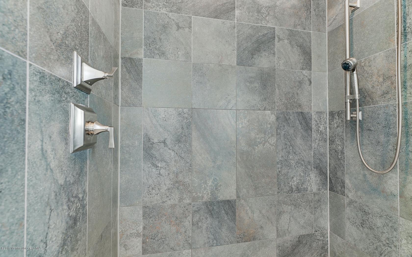 2597 Allenwood Lakewood Road Howell, NJ 07731 - Photo 61 of 90 46-photo-web-1680x1050-378983