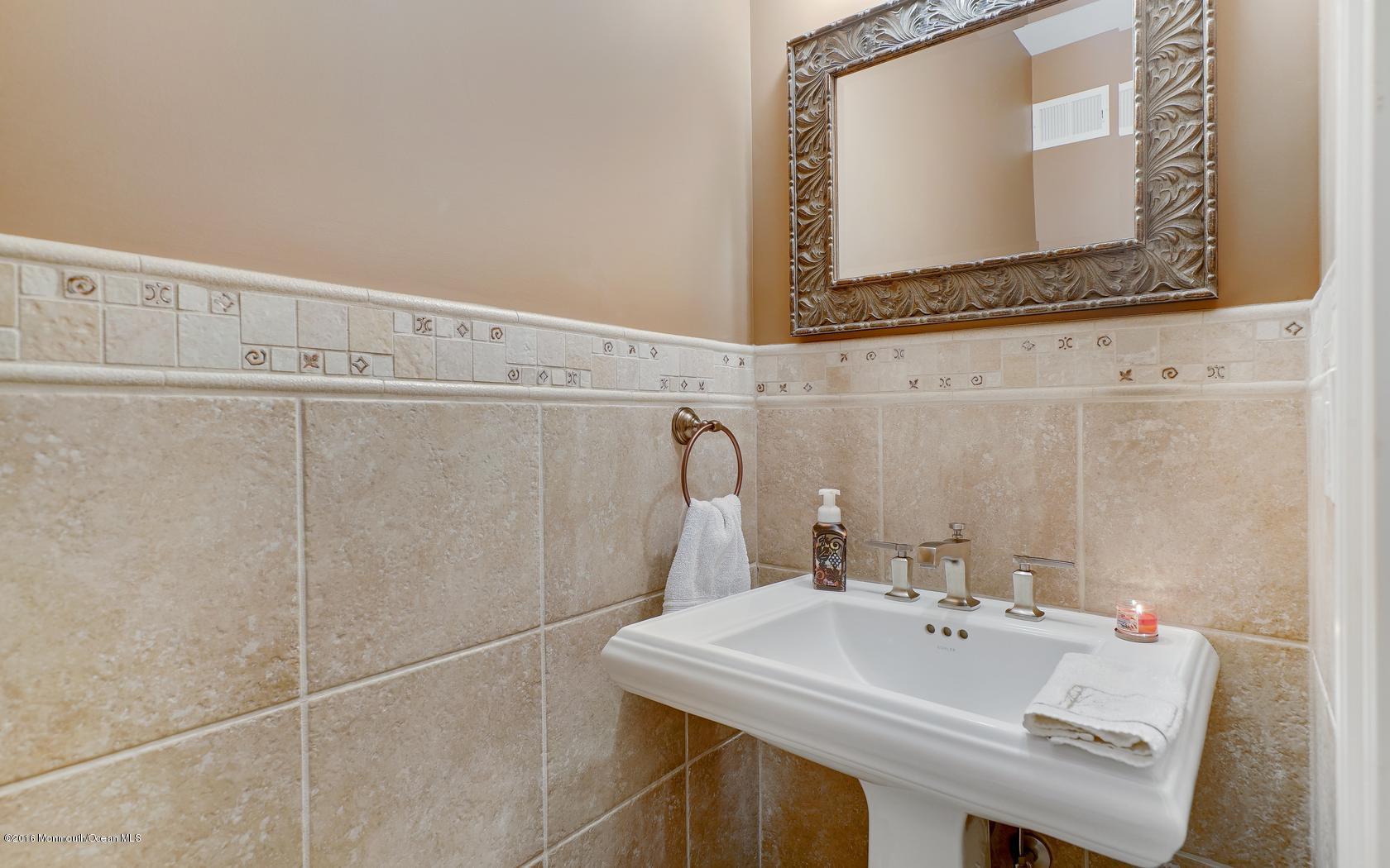 2597 Allenwood Lakewood Road Howell, NJ 07731 - Photo 62 of 90 47-photo-web-1680x1050-181499