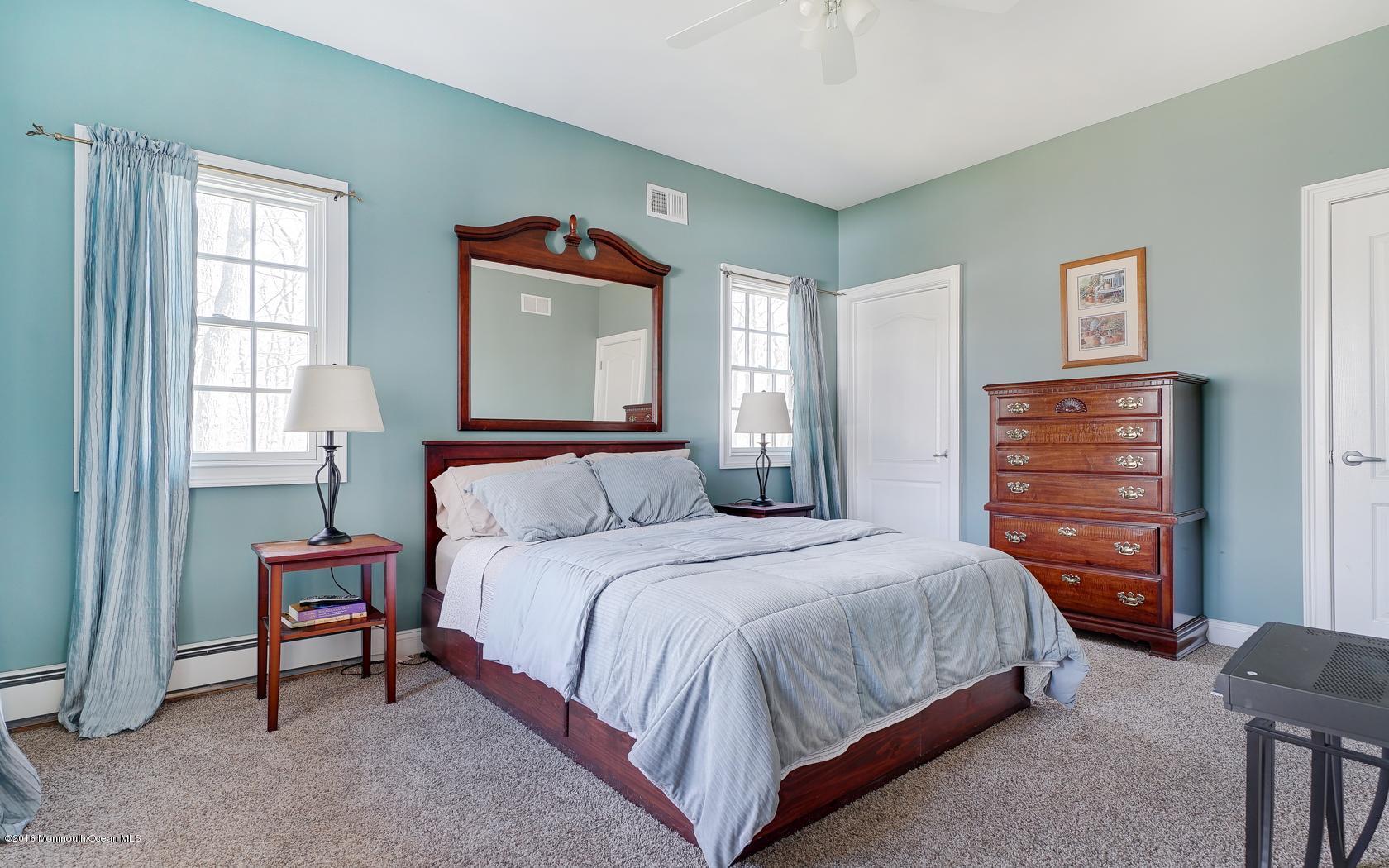 2597 Allenwood Lakewood Road Howell, NJ 07731 - Photo 63 of 90 48-photo-web-1680x1050-251424