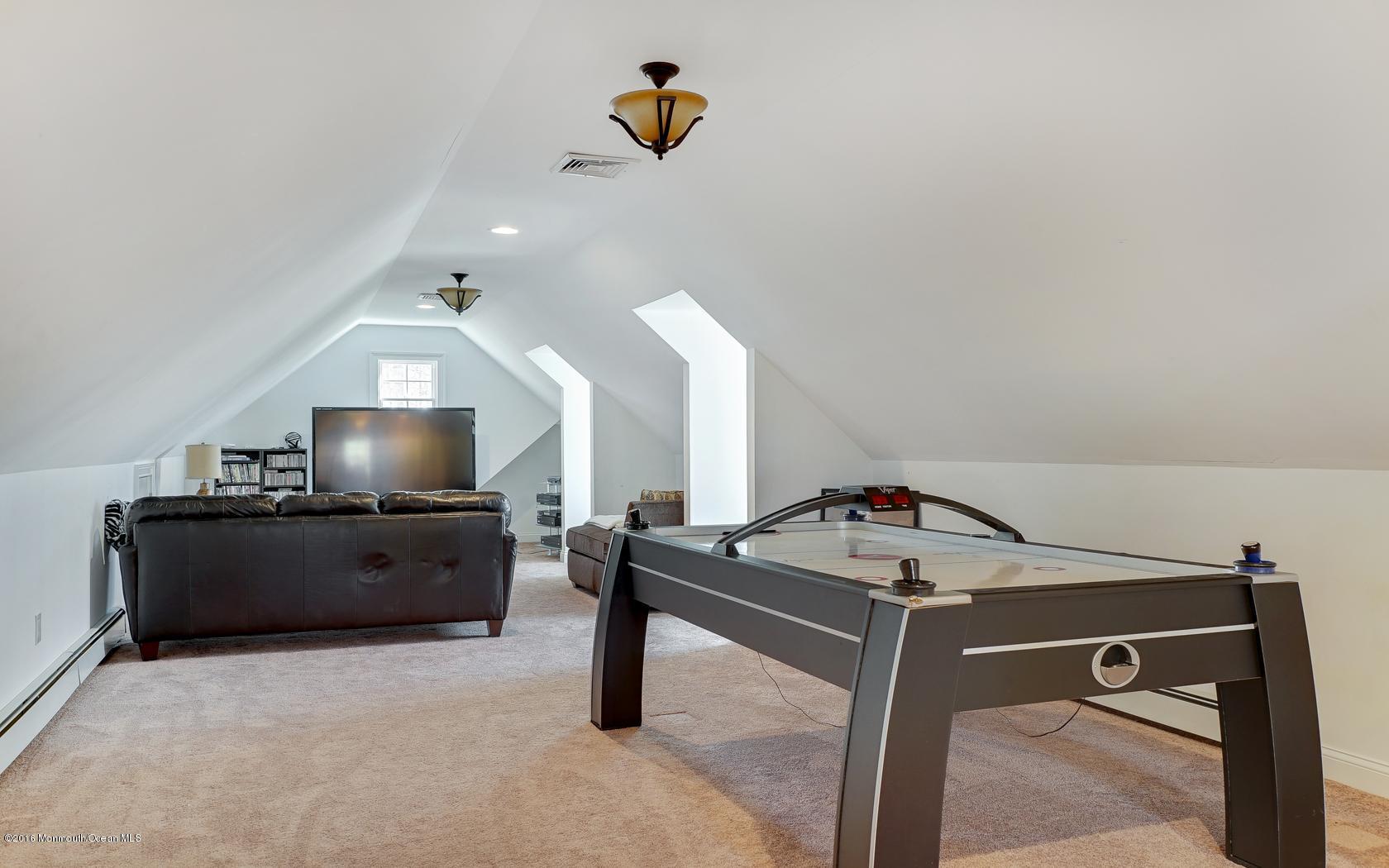 2597 Allenwood Lakewood Road Howell, NJ 07731 - Photo 71 of 90 56-photo-web-1680x1050-138888