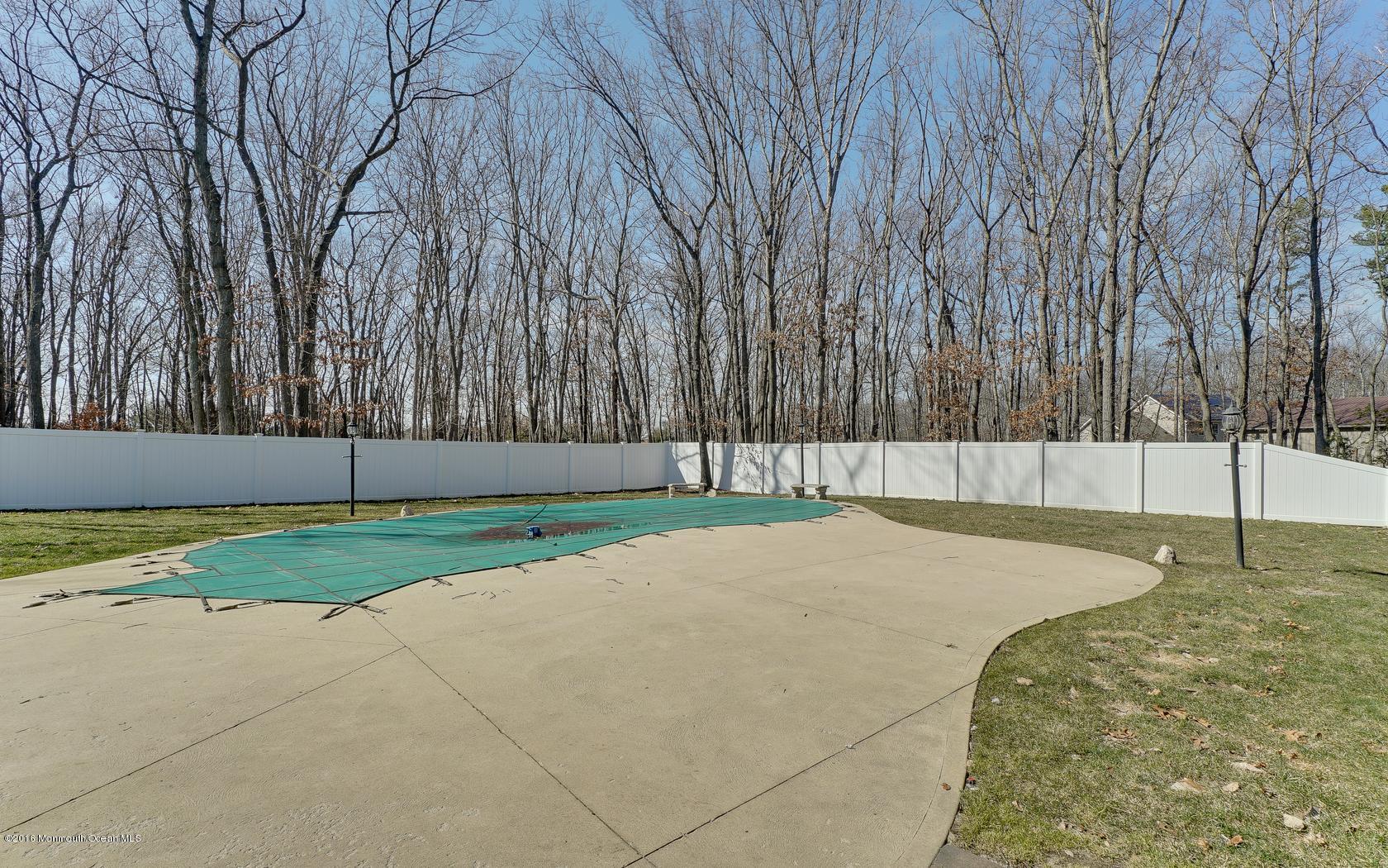 2597 Allenwood Lakewood Road Howell, NJ 07731 - Photo 82 of 90 67-photo-web-1680x1050-492490