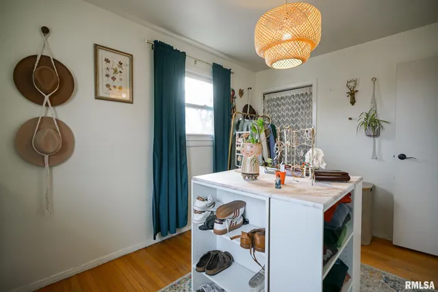 $199,900 | 911 Lauder Avenue, Bartonville, IL 61607