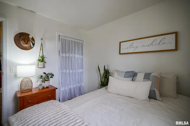 $199,900 | 911 Lauder Avenue, Bartonville, IL 61607