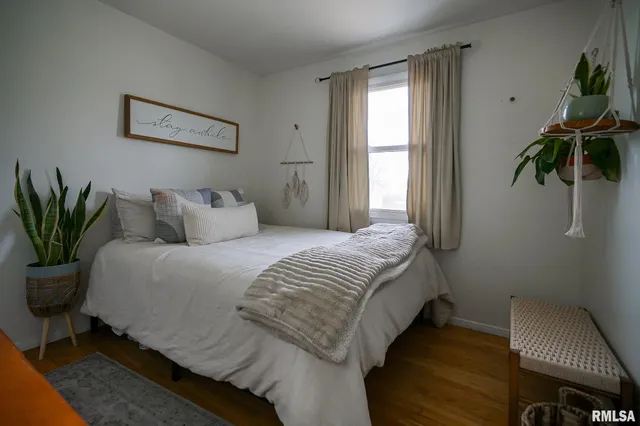 $199,900 | 911 Lauder Avenue, Bartonville, IL 61607