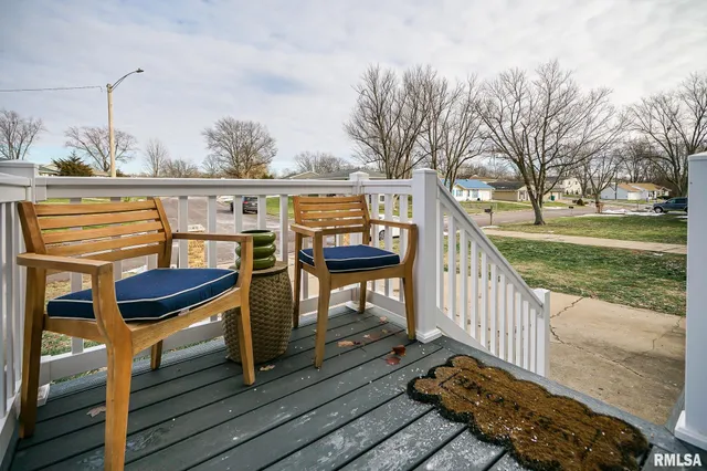 $199,900 | 911 Lauder Avenue, Bartonville, IL 61607