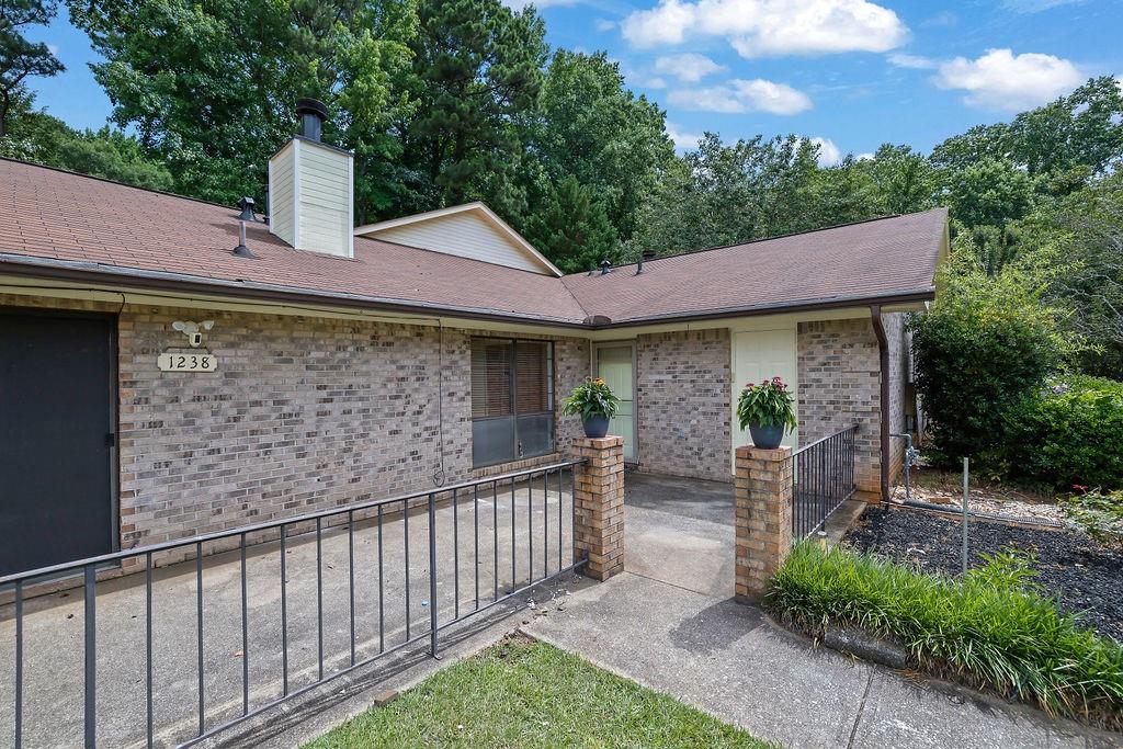 1238 Shannon Way Southwest Marietta, GA 30008 - Photo 3 of 35